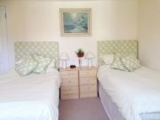 Lynwood Guesthouse twin bedroom
